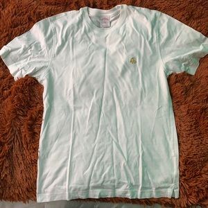 Very nice brooks brothers shirt fits very well